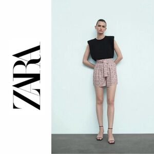 NWT ZARA Pink Printed Paperbag Shorts - Small